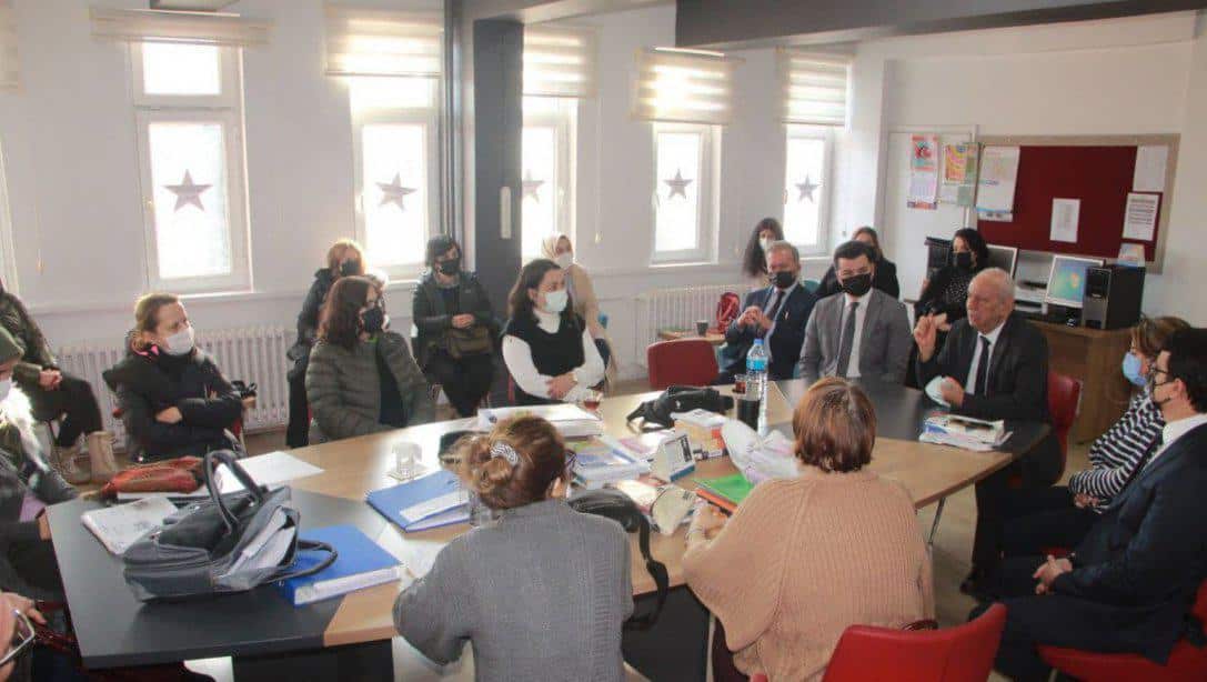 21.01.2021 Tarihinde PISA 2022 Nihai Uygulaması Bilgilendirme Toplantısı Lüleburgaz Anadolu Lisesi'nde Gerçekleştirilmiştir.